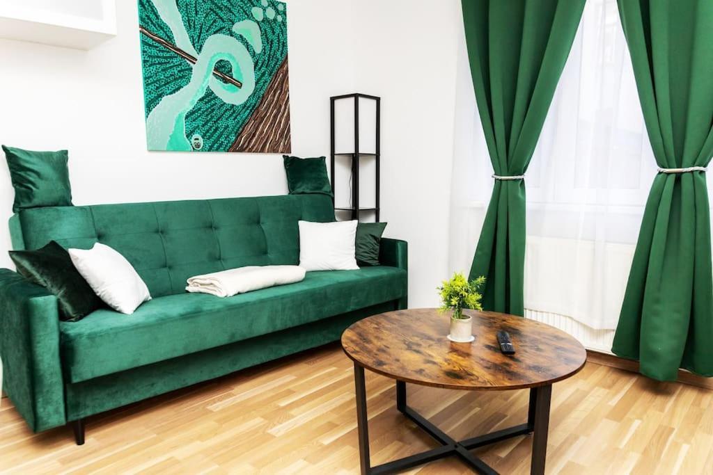 City Apartment Top Location, Quiet And Cozy Ideal To Relax Or Work Vídeň Exteriér fotografie